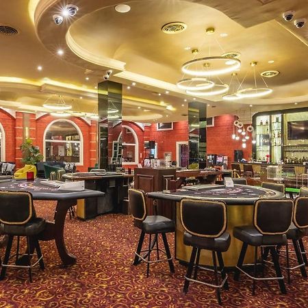Be Live Collection Punta Cana Adults Only מראה חיצוני תמונה Casino at the Grand Hotel