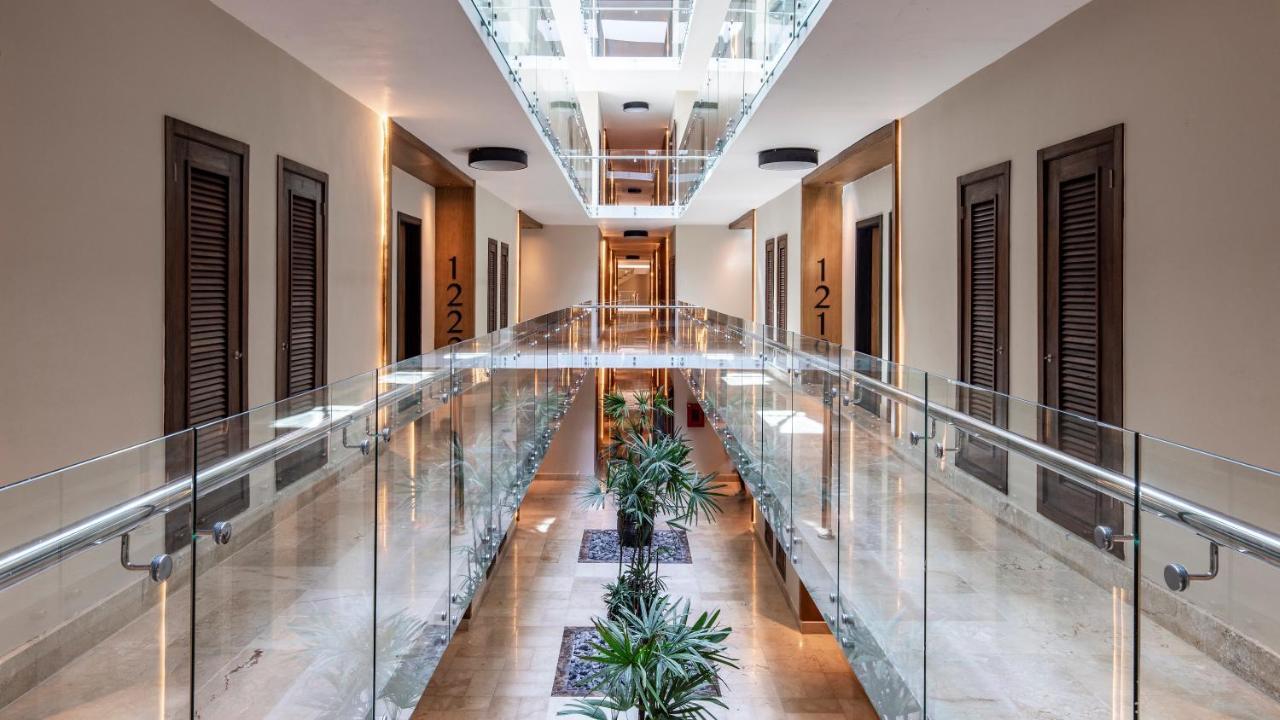 Be Live Collection Punta Cana Adults Only מראה חיצוני תמונה Interior of the hotel