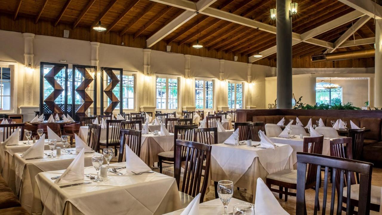 Be Live Collection Punta Cana Adults Only מראה חיצוני תמונה Restaurant
