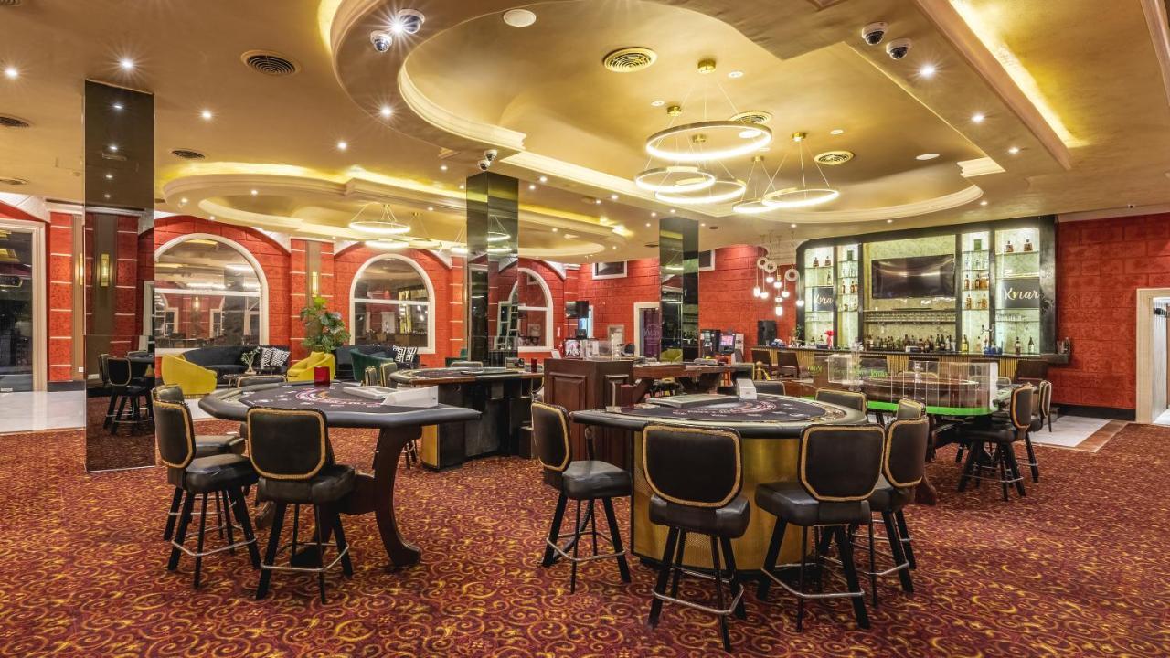 Be Live Collection Punta Cana Adults Only מראה חיצוני תמונה Casino at the Grand Hotel